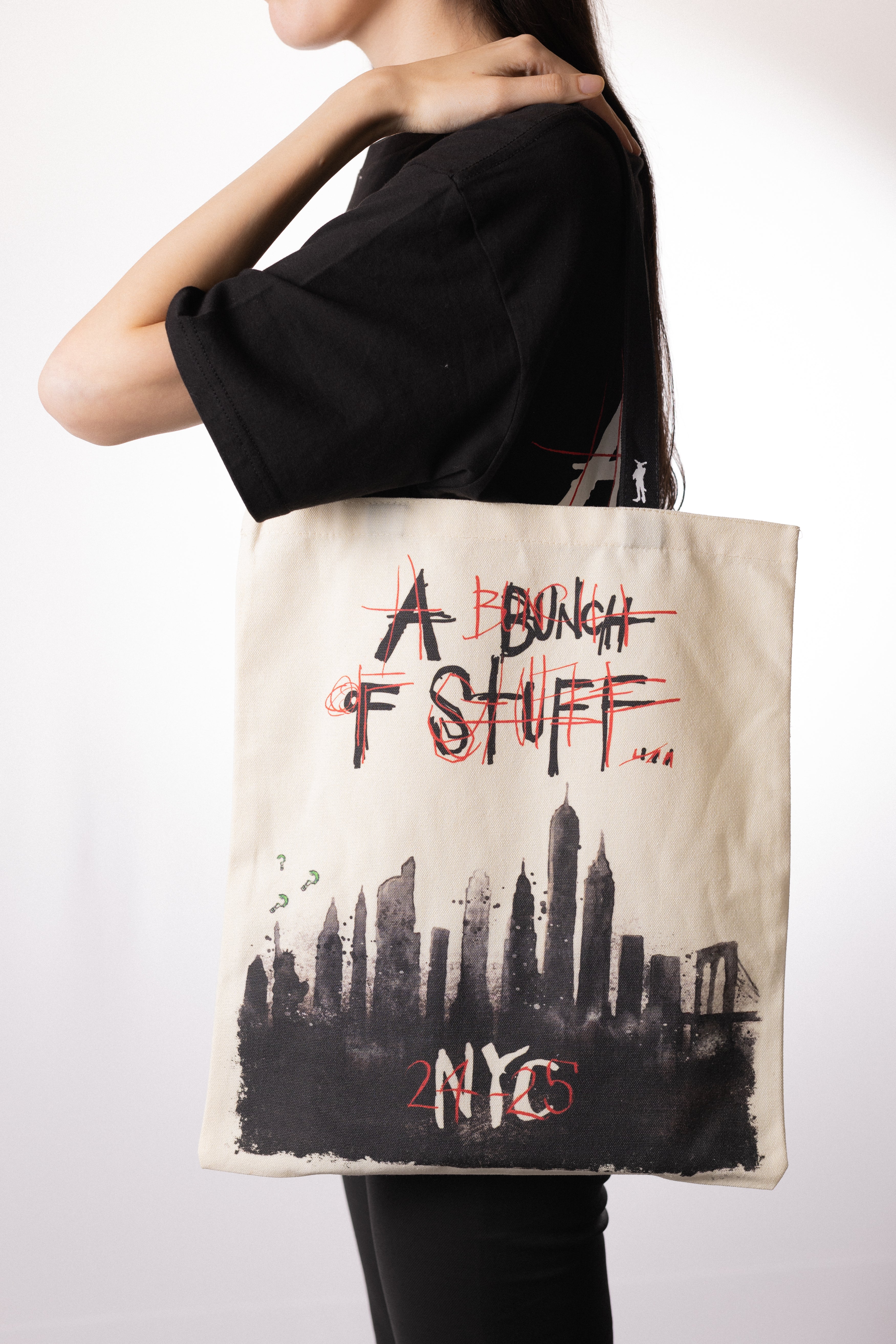 A Bunch Of Stuff Skyline - トートバッグ